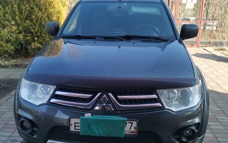 Mitsubishi Pajero Sport II рестайлинг, 2013 год, 1 850 000 рублей, 2 фотография