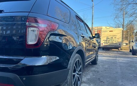 Ford Explorer VI, 2013 год, 1 500 000 рублей, 5 фотография