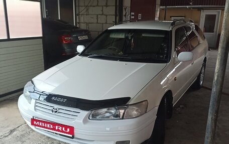 Toyota Camry, 1997 год, 655 000 рублей, 6 фотография