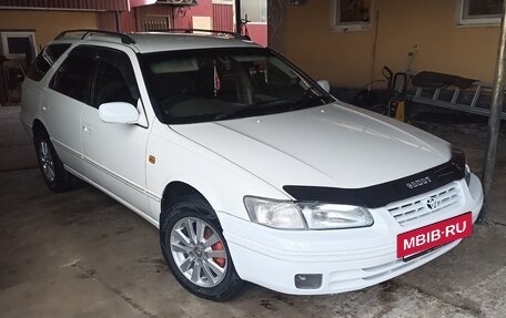 Toyota Camry, 1997 год, 655 000 рублей, 7 фотография
