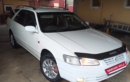 Toyota Camry, 1997 год, 655 000 рублей, 5 фотография