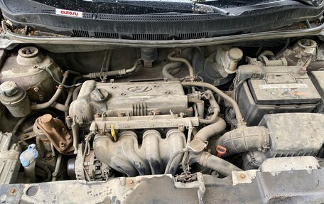 Hyundai Solaris II рестайлинг, 2012 год, 700 000 рублей, 12 фотография