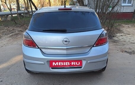 Opel Astra H, 2011 год, 675 000 рублей, 4 фотография