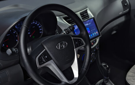 Hyundai Solaris II рестайлинг, 2016 год, 1 100 000 рублей, 19 фотография