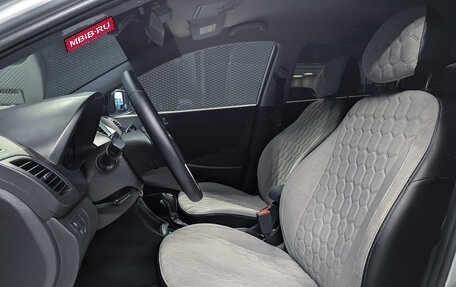 Hyundai Solaris II рестайлинг, 2016 год, 1 100 000 рублей, 21 фотография