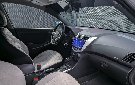 Hyundai Solaris II рестайлинг, 2016 год, 1 100 000 рублей, 24 фотография