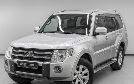 Mitsubishi Pajero IV, 2010 год, 1 950 000 рублей, 1 фотография