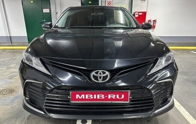 Toyota Camry, 2021 год, 3 470 000 рублей, 1 фотография