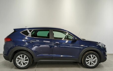Hyundai Tucson III, 2019 год, 2 400 000 рублей, 4 фотография
