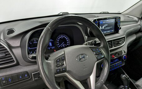 Hyundai Tucson III, 2019 год, 2 400 000 рублей, 13 фотография