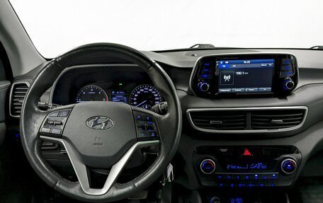 Hyundai Tucson III, 2019 год, 2 400 000 рублей, 22 фотография