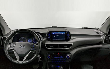 Hyundai Tucson III, 2019 год, 2 400 000 рублей, 23 фотография