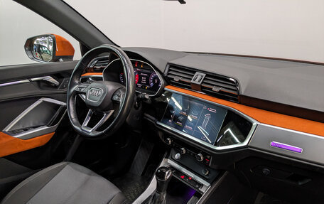 Audi Q3, 2019 год, 2 470 000 рублей, 27 фотография