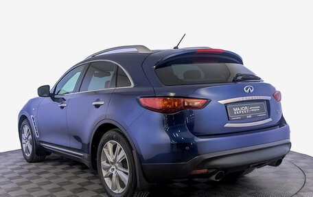 Infiniti QX70, 2017 год, 2 497 000 рублей, 7 фотография