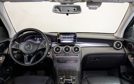 Mercedes-Benz GLC, 2018 год, 3 200 000 рублей, 14 фотография