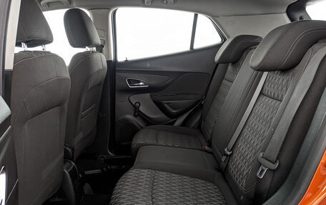 Opel Mokka I, 2015 год, 935 000 рублей, 17 фотография