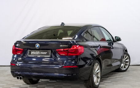 BMW 3 серия, 2018 год, 2 990 000 рублей, 5 фотография