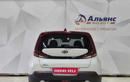 KIA Soul III, 2019 год, 1 850 000 рублей, 4 фотография