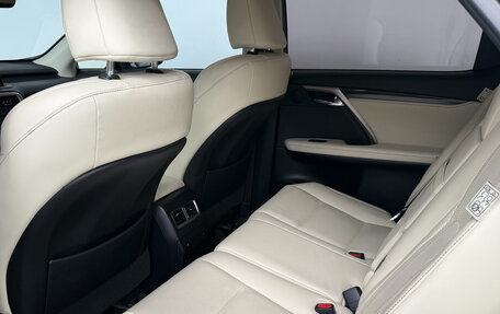 Lexus RX IV рестайлинг, 2020 год, 4 800 000 рублей, 18 фотография