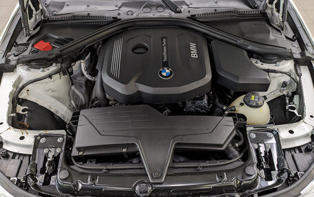 BMW 3 серия, 2016 год, 1 840 000 рублей, 9 фотография
