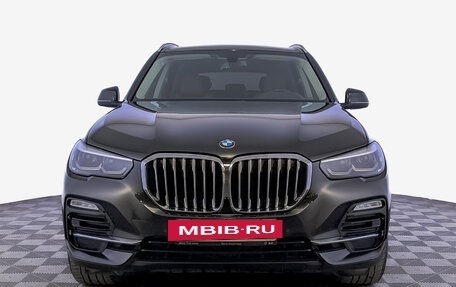 BMW X5, 2020 год, 6 750 000 рублей, 2 фотография
