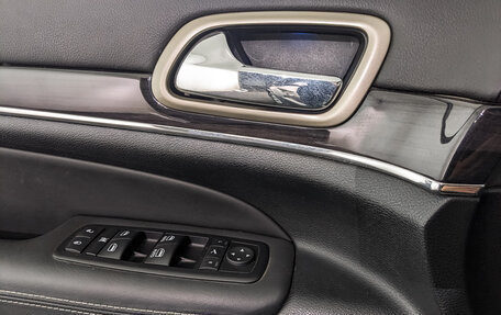 Jeep Grand Cherokee, 2014 год, 3 200 000 рублей, 26 фотография
