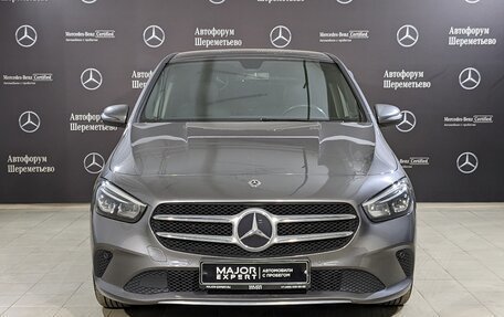 Mercedes-Benz B-Класс, 2020 год, 2 590 000 рублей, 2 фотография