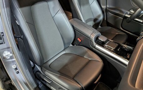 Mercedes-Benz B-Класс, 2020 год, 2 590 000 рублей, 16 фотография