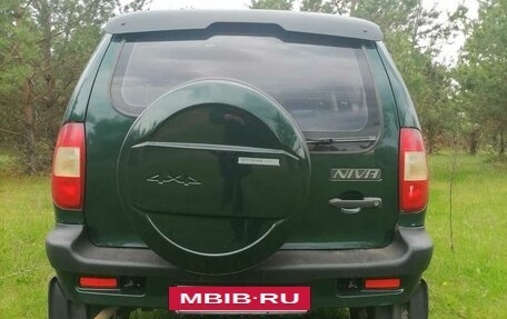 Chevrolet Niva I рестайлинг, 2004 год, 255 000 рублей, 3 фотография