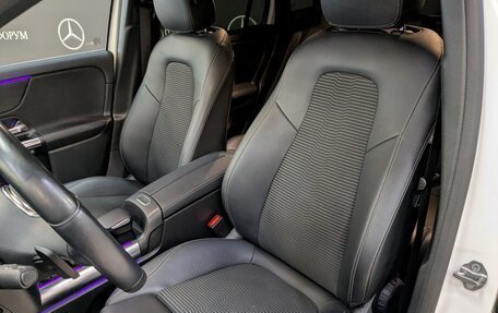 Mercedes-Benz GLA, 2020 год, 3 200 000 рублей, 17 фотография
