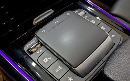 Mercedes-Benz GLA, 2020 год, 3 200 000 рублей, 24 фотография