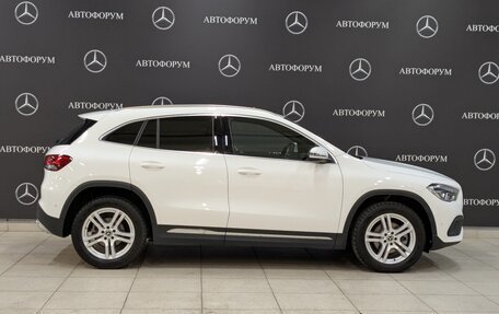 Mercedes-Benz GLA, 2020 год, 3 200 000 рублей, 26 фотография