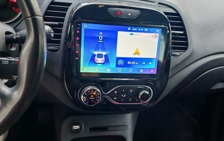 Renault Kaptur I рестайлинг, 2019 год, 1 650 000 рублей, 3 фотография