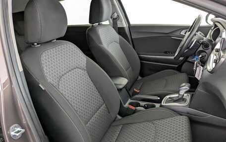 KIA cee'd III, 2020 год, 2 000 000 рублей, 23 фотография