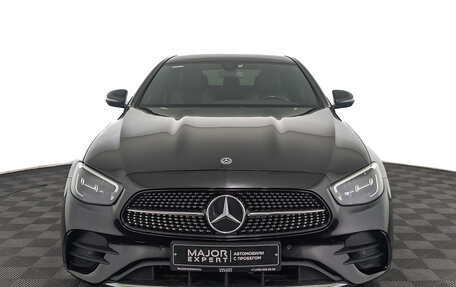 Mercedes-Benz E-Класс, 2021 год, 5 240 000 рублей, 2 фотография
