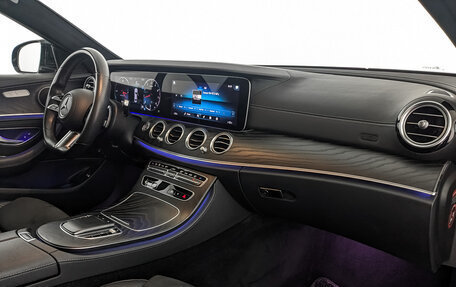 Mercedes-Benz E-Класс, 2021 год, 5 240 000 рублей, 13 фотография