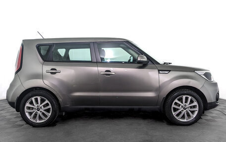 KIA Soul II рестайлинг, 2019 год, 1 895 000 рублей, 4 фотография