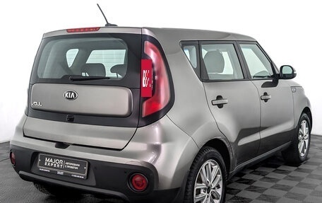 KIA Soul II рестайлинг, 2019 год, 1 895 000 рублей, 5 фотография