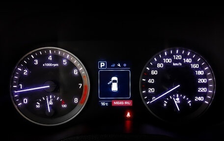 Hyundai Tucson III, 2016 год, 1 855 000 рублей, 13 фотография