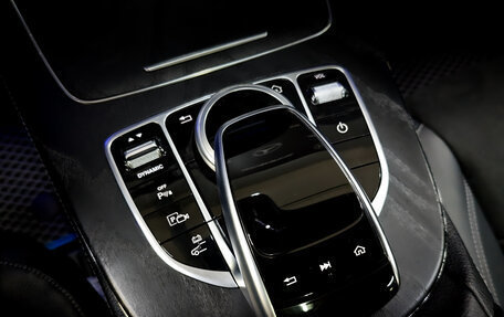 Mercedes-Benz E-Класс, 2018 год, 3 490 000 рублей, 30 фотография