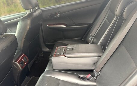 Toyota Camry, 2012 год, 1 700 000 рублей, 7 фотография