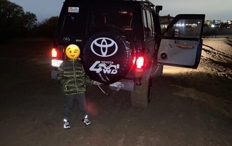Toyota Land Cruiser 70, 1993 год, 1 800 000 рублей, 7 фотография