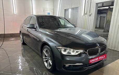 BMW 3 серия, 2017 год, 2 900 000 рублей, 4 фотография