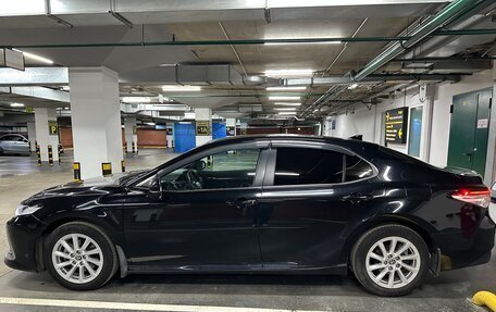 Toyota Camry, 2021 год, 3 470 000 рублей, 2 фотография