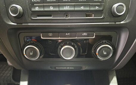 Volkswagen Jetta VI, 2014 год, 1 100 000 рублей, 15 фотография