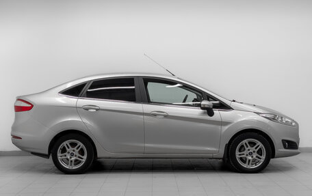 Ford Fiesta, 2015 год, 940 000 рублей, 4 фотография