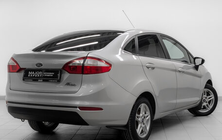 Ford Fiesta, 2015 год, 940 000 рублей, 5 фотография
