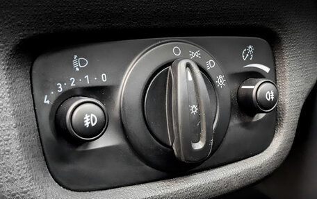 Ford Fiesta, 2015 год, 940 000 рублей, 15 фотография
