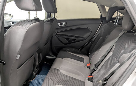 Ford Fiesta, 2015 год, 940 000 рублей, 12 фотография