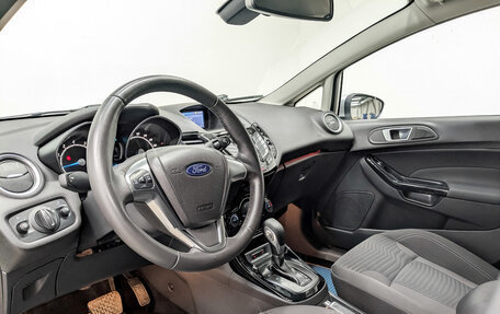 Ford Fiesta, 2015 год, 940 000 рублей, 16 фотография